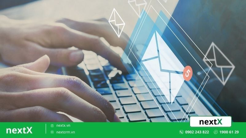 Kênh marketing tiếp cận khách hàng là các phương tiện, nền tảng hoặc chiến lược mà doanh nghiệp sử dụng để giao tiếp và tương tác với khách hàng mục tiêu nhằm giới thiệu sản phẩm, dịch vụ hoặc thương hiệu