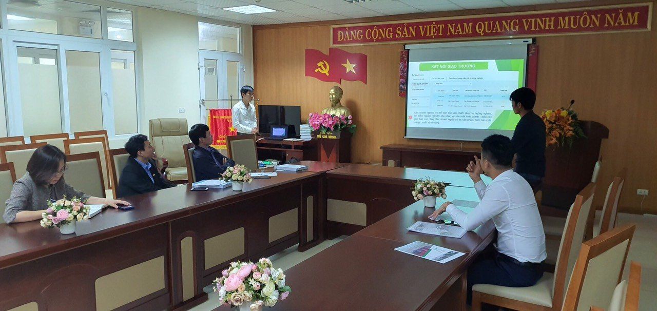 Đại diện NextX đồng hành cùng Hội nông dân Bắc Giang thúc đẩy chuyển đổi số bán hàng đa kênh