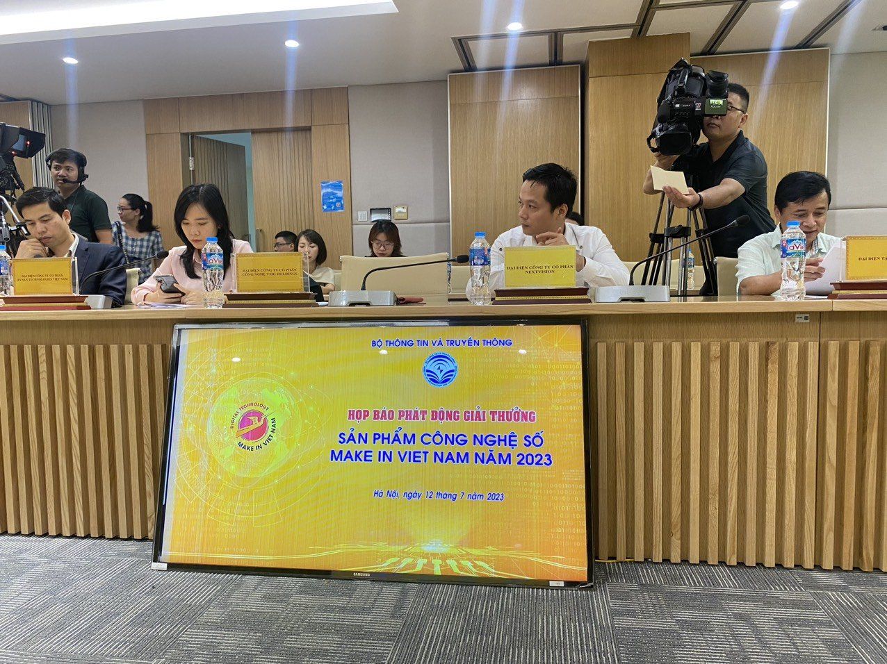 Đại diện NextX phát biểu tại Hội nghị của Bộ Công Thương - VCCI: "Để các startup có thể phát triển bền vững, việc chuyển đổi số cần phải thực hiện bài bản"