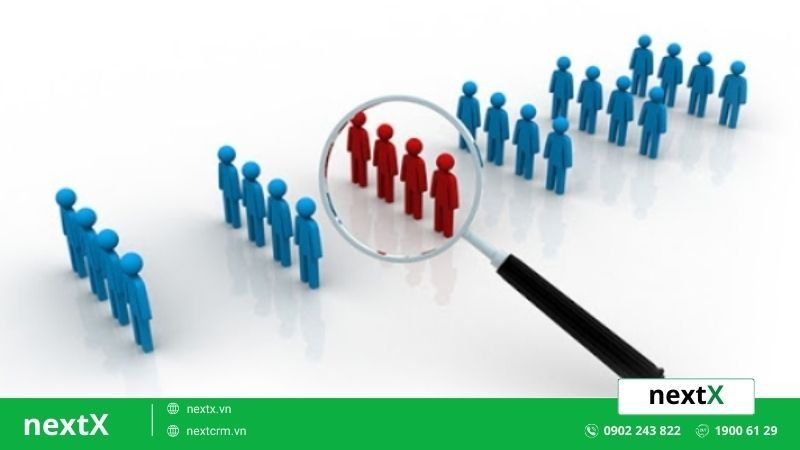 phân tích khách hàng mục tiêu